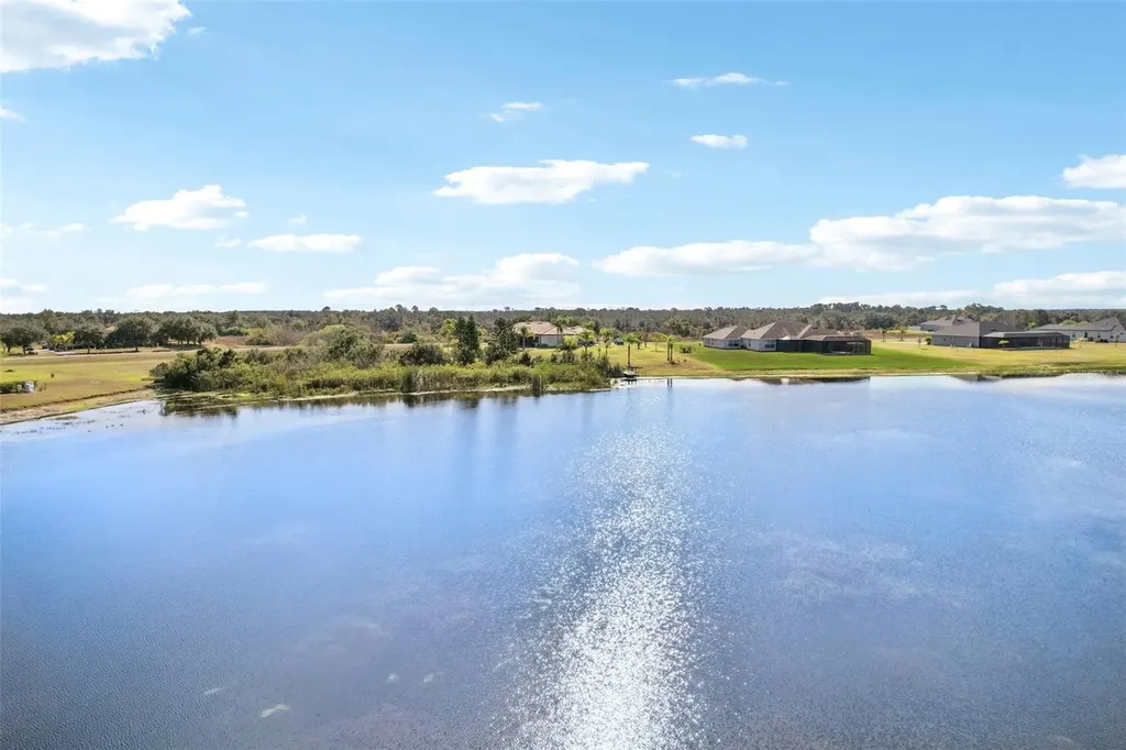 5027 Lake Toscana Drive Wimauma FL 33598