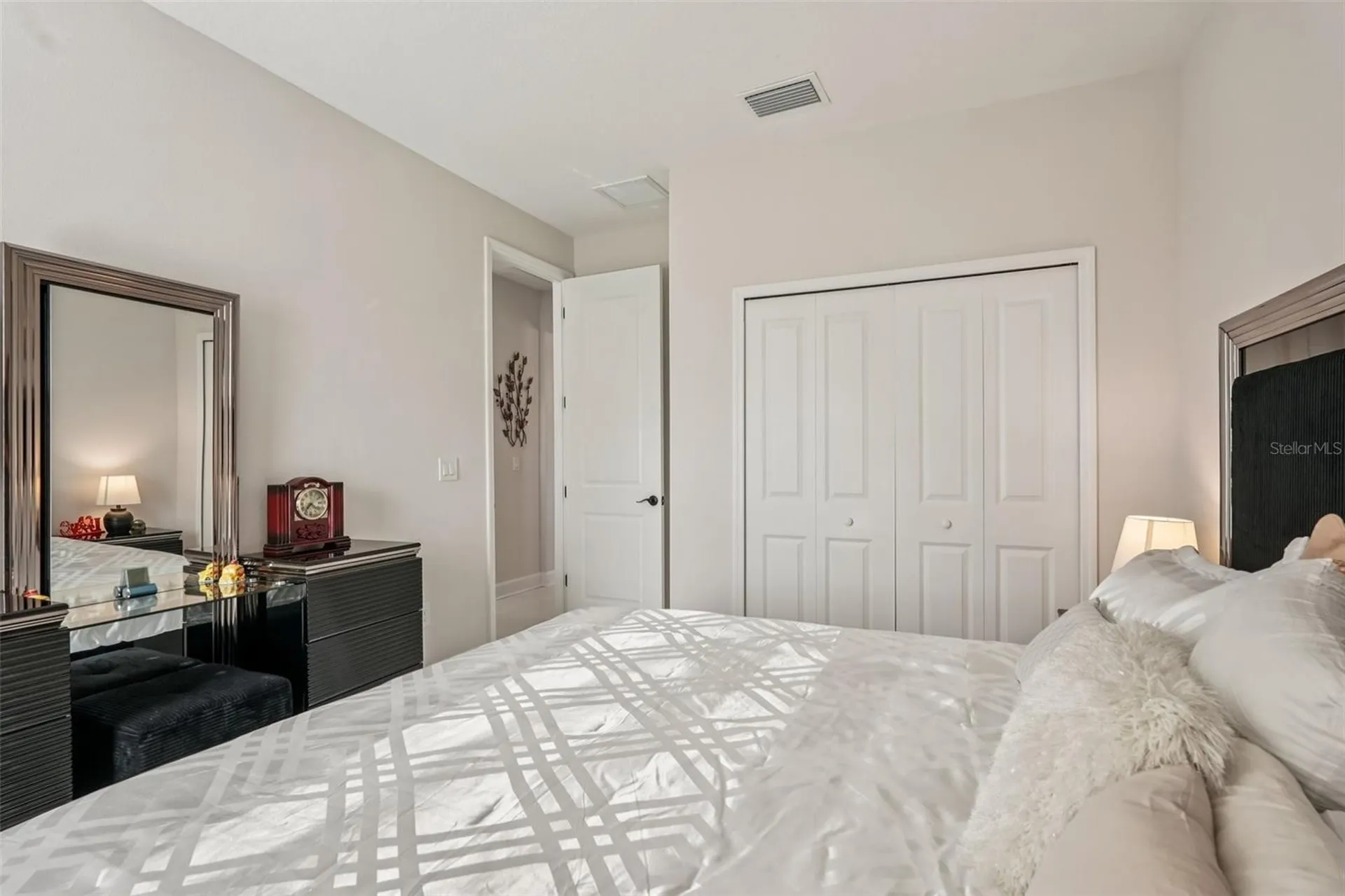5027 Lake Toscana Drive Wimauma FL 33598