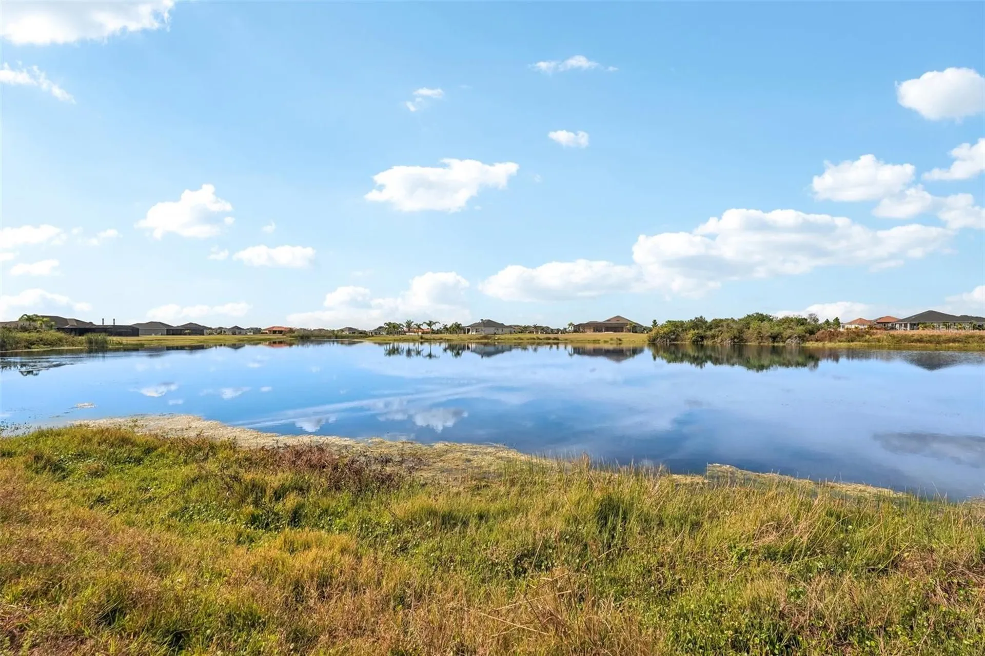 5027 Lake Toscana Drive Wimauma FL 33598