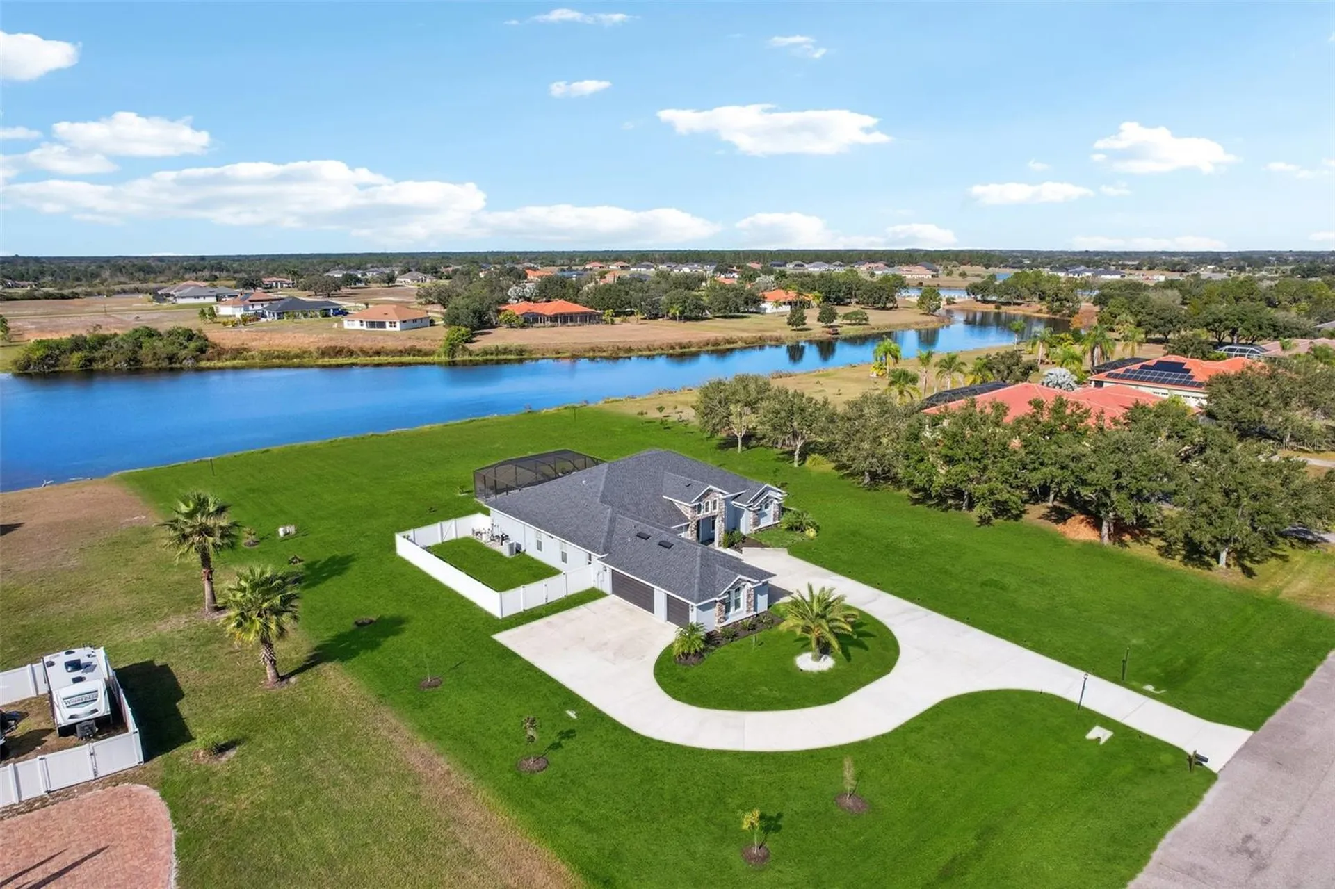 5027 Lake Toscana Drive Wimauma FL 33598