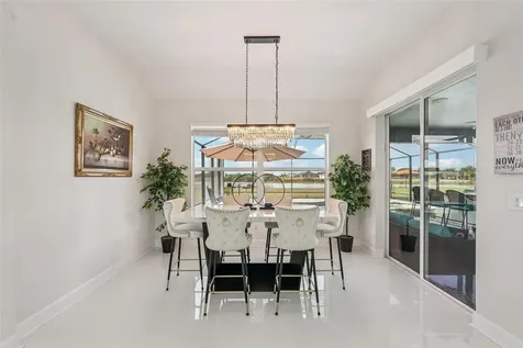 5027 Lake Toscana Drive Wimauma FL 33598