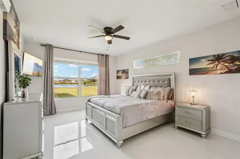 5027 Lake Toscana Drive Wimauma FL 33598