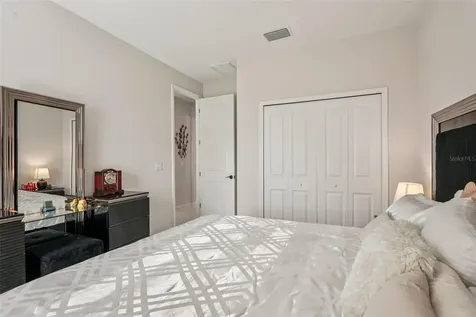 5027 Lake Toscana Drive Wimauma FL 33598