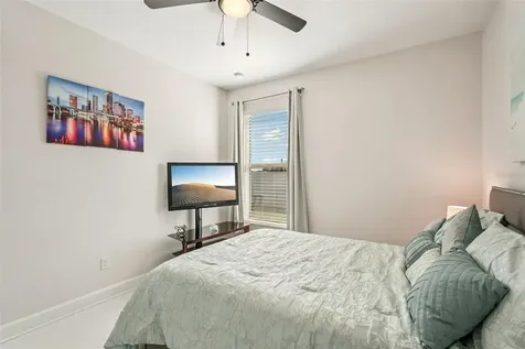 5027 Lake Toscana Drive Wimauma FL 33598