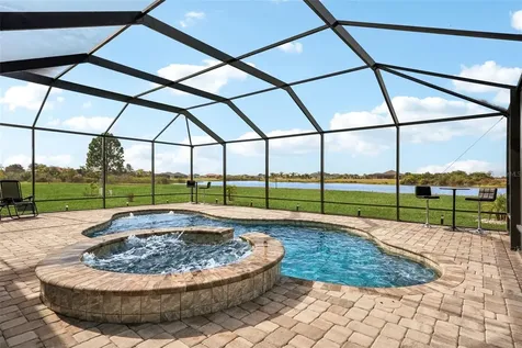 5027 Lake Toscana Drive Wimauma FL 33598