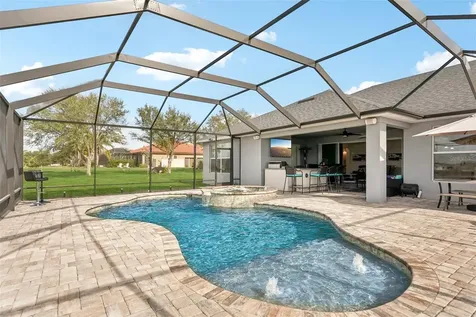 5027 Lake Toscana Drive Wimauma FL 33598