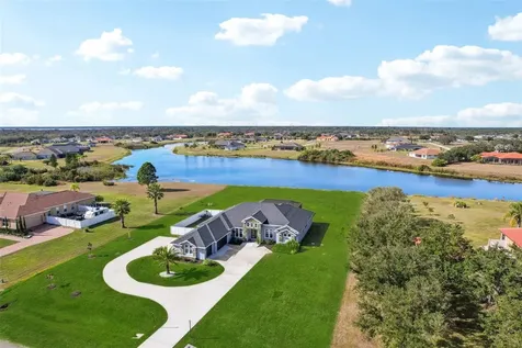 5027 Lake Toscana Drive Wimauma FL 33598