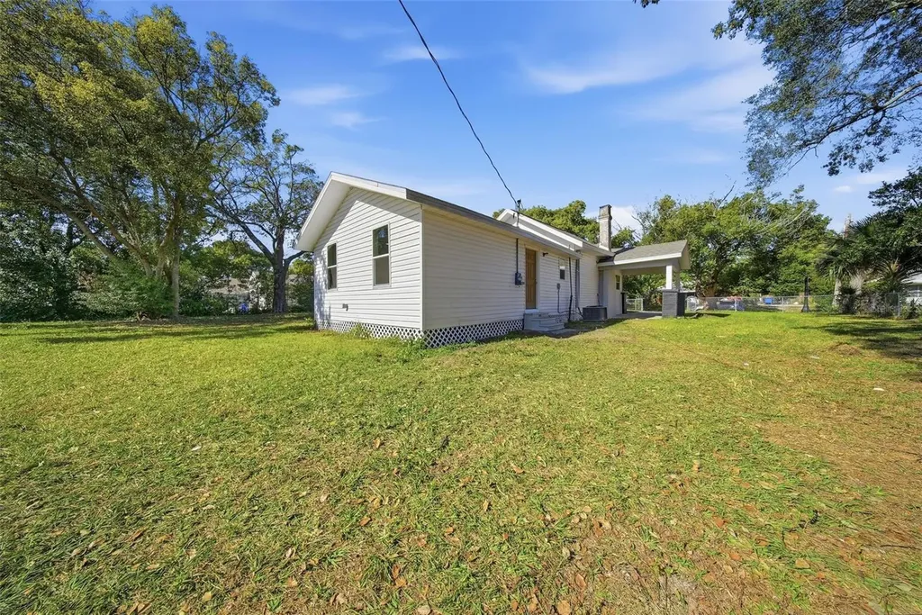 1120 W Marjorie Street Lakeland FL 33815