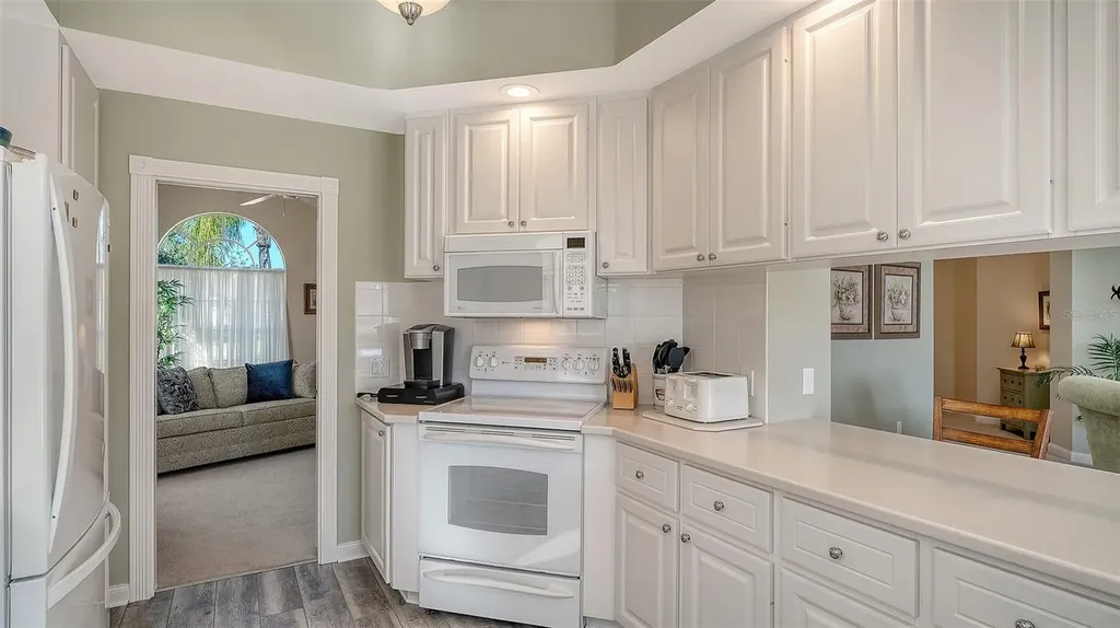7681 Uliva Way Sarasota FL 34238