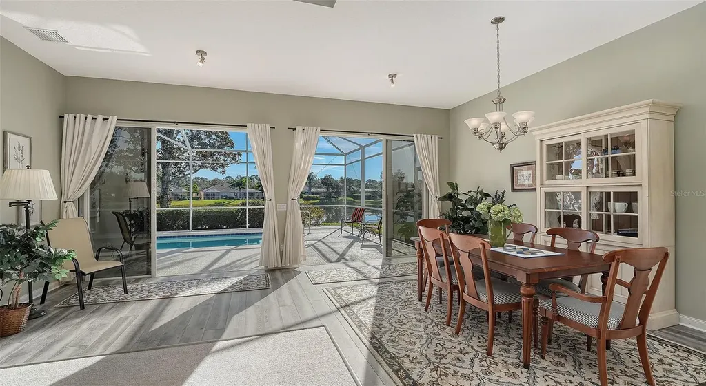 7681 Uliva Way Sarasota FL 34238