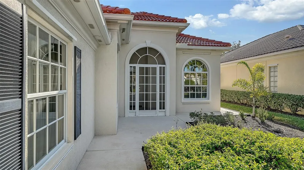 7681 Uliva Way Sarasota FL 34238