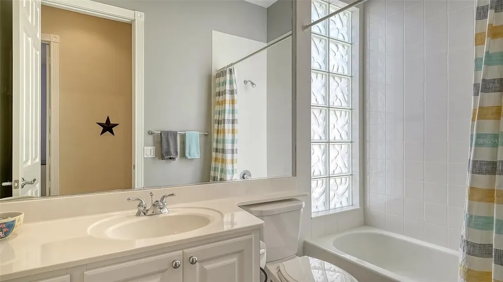 7681 Uliva Way Sarasota FL 34238