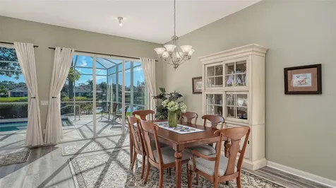 7681 Uliva Way Sarasota FL 34238