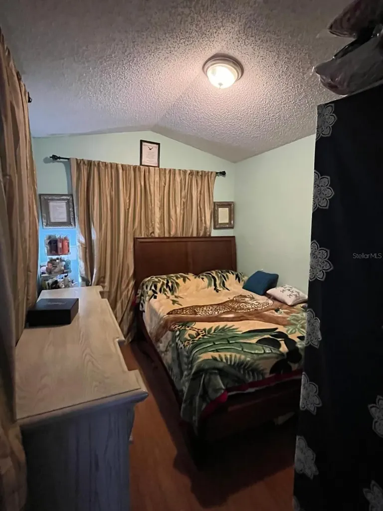 916 Ponderosa Pine Court Orlando FL 32825