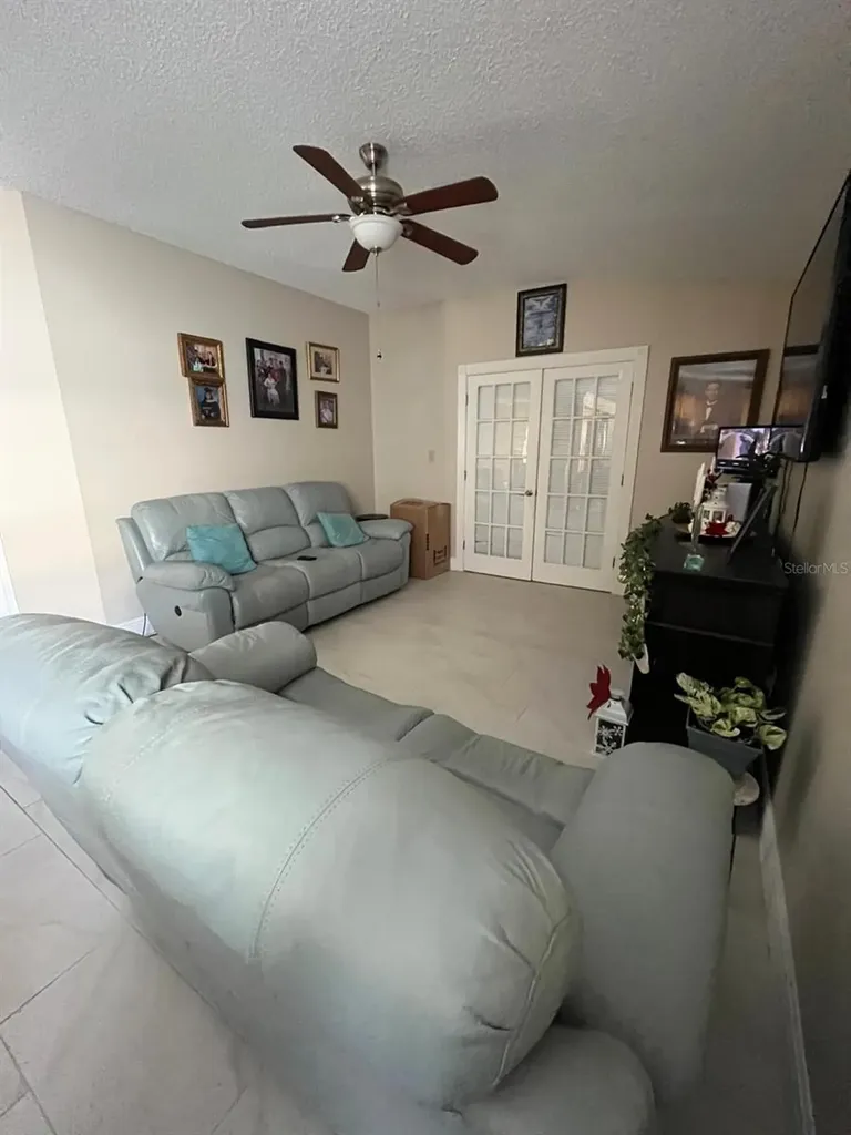 916 Ponderosa Pine Court Orlando FL 32825