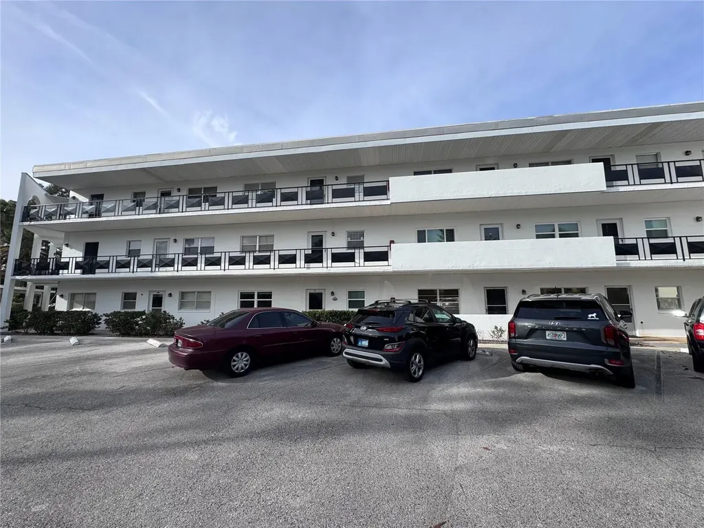 100 El Camino Drive Winter Haven FL 33884