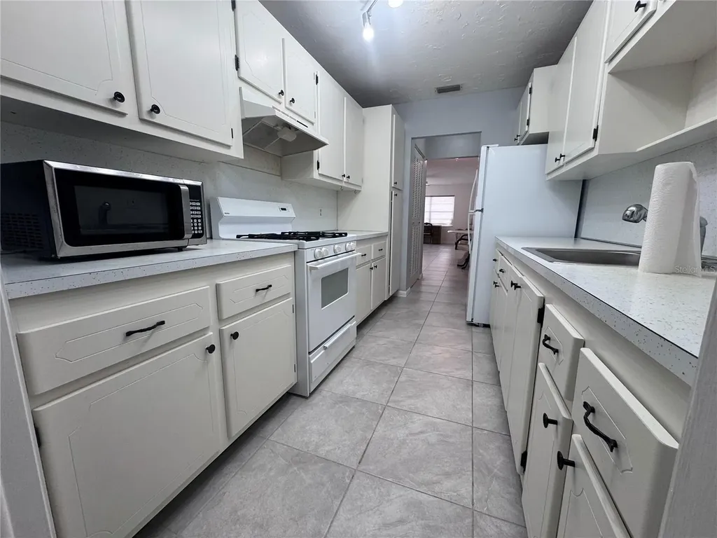 100 El Camino Drive Winter Haven FL 33884