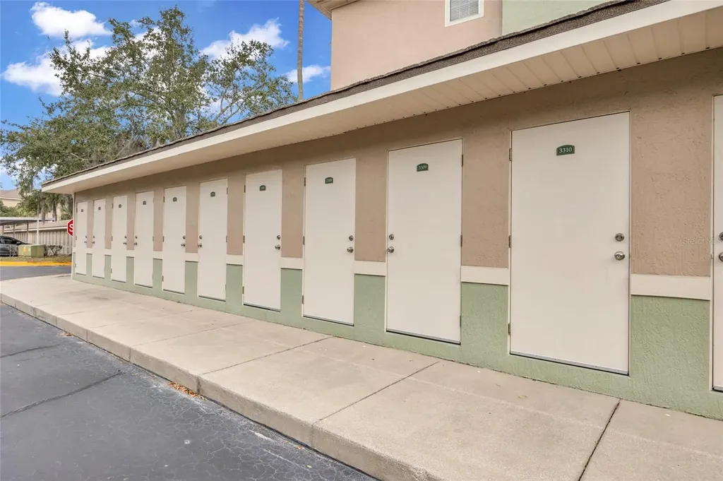4881 Cypress Woods Drive Orlando FL 32811