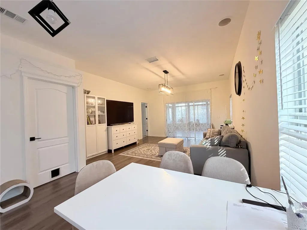 5634 Tanagerlake Road Lithia FL 33547