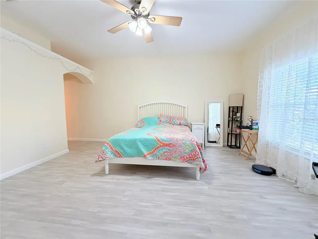 5634 Tanagerlake Road Lithia FL 33547