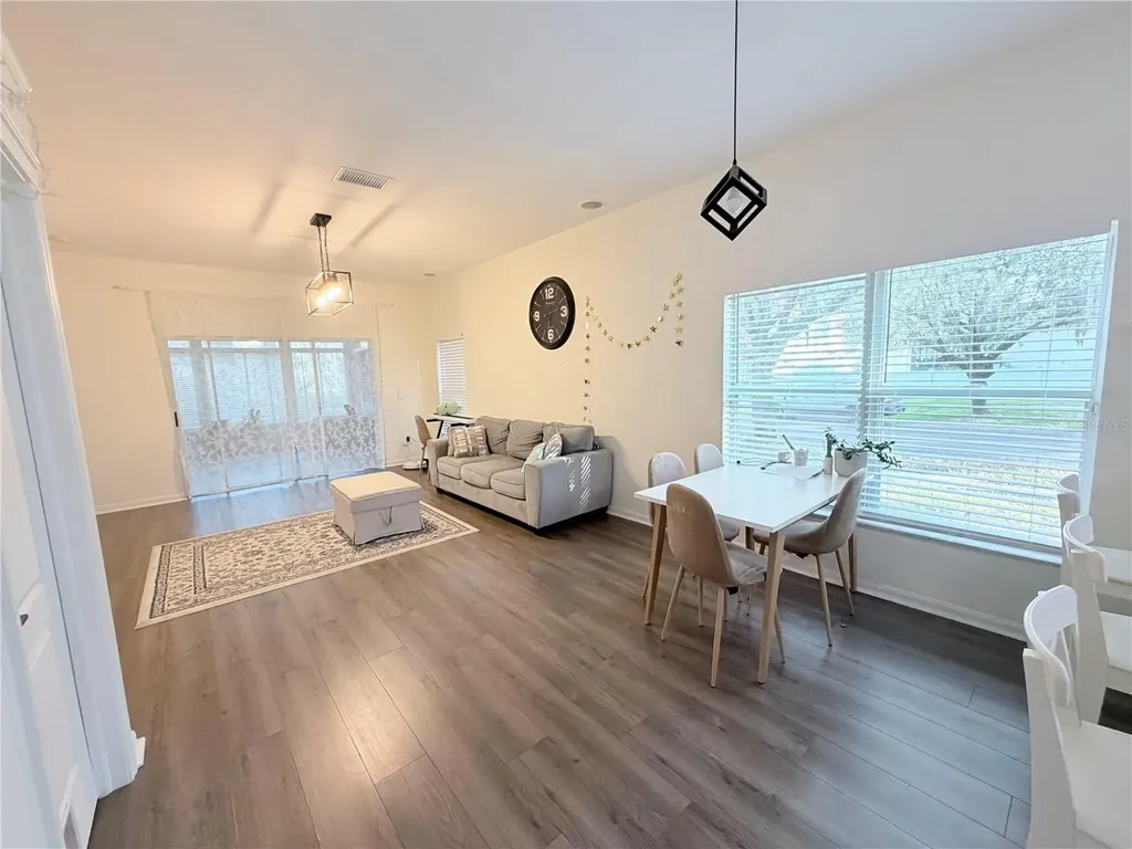 5634 Tanagerlake Road Lithia FL 33547
