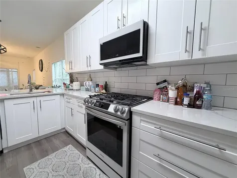 5634 Tanagerlake Road Lithia FL 33547