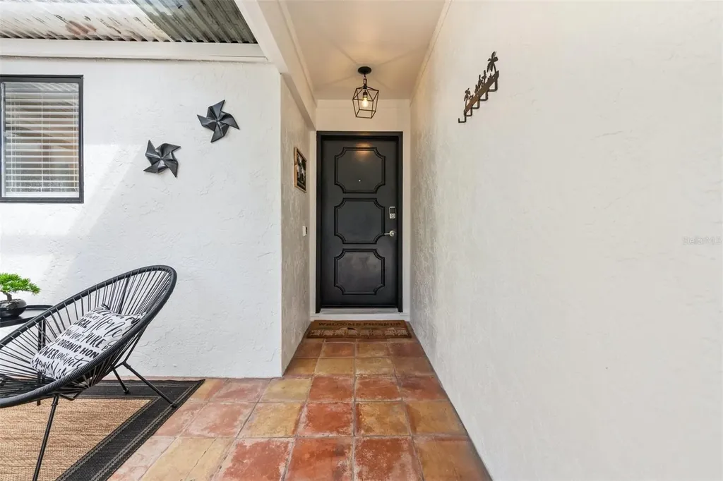 2911 Woodpine Court Sarasota FL 34231