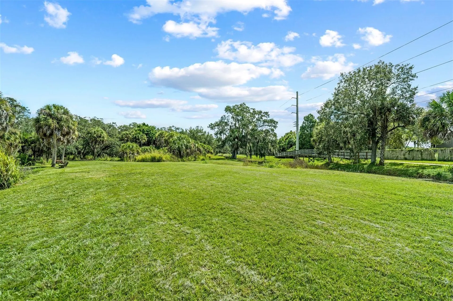 2911 Woodpine Court Sarasota FL 34231