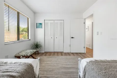 2911 Woodpine Court Sarasota FL 34231
