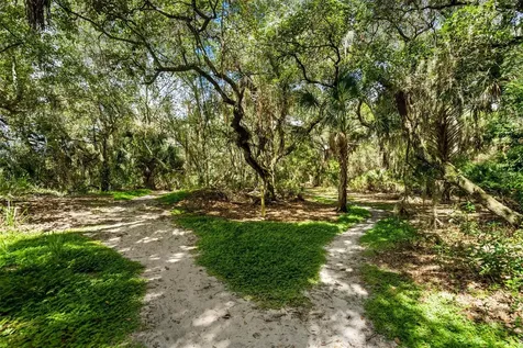 2911 Woodpine Court Sarasota FL 34231