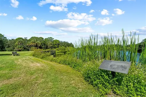 2911 Woodpine Court Sarasota FL 34231