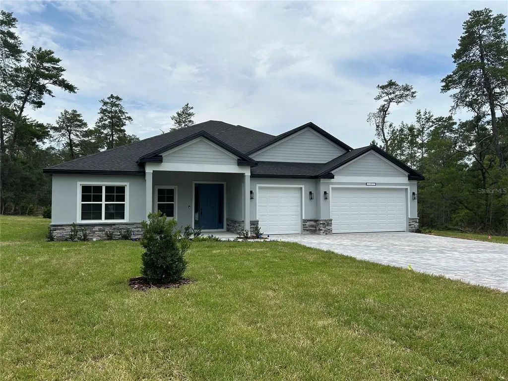 3 Greenpark Boulevard Homosassa FL 34446