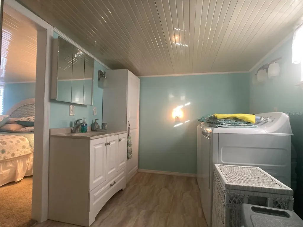 1710 7th Street SW Ruskin FL 33570