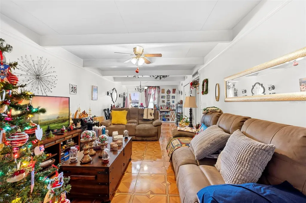 601 Club Circle Lakeshore FL 33854
