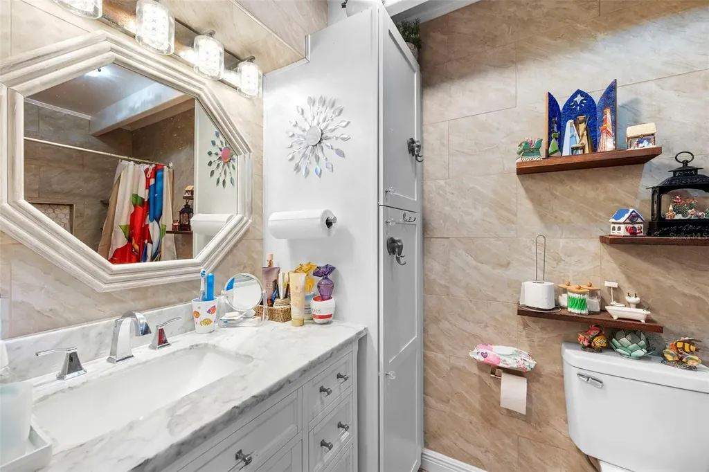 601 Club Circle Lakeshore FL 33854