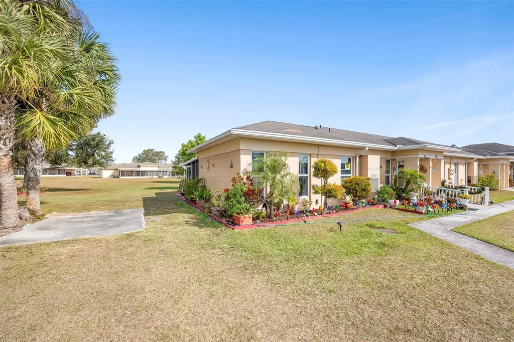 601 Club Circle Lakeshore FL 33854