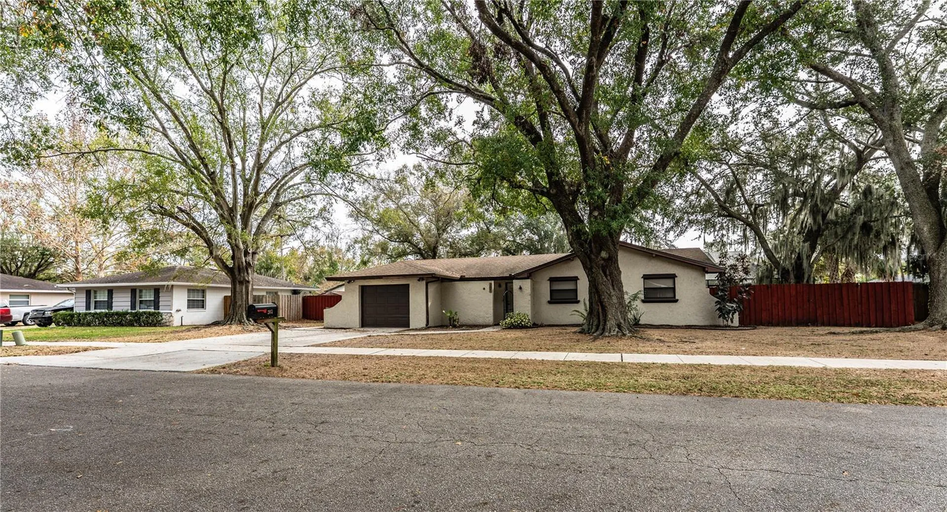 207 24th Court SW Winter Haven FL 33880