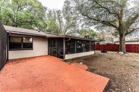 207 24th Court SW Winter Haven FL 33880