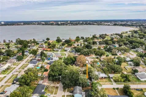 207 24th Court SW Winter Haven FL 33880