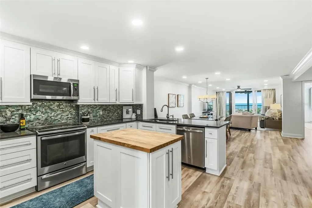 5880 Midnight Pass Road Sarasota FL 34242