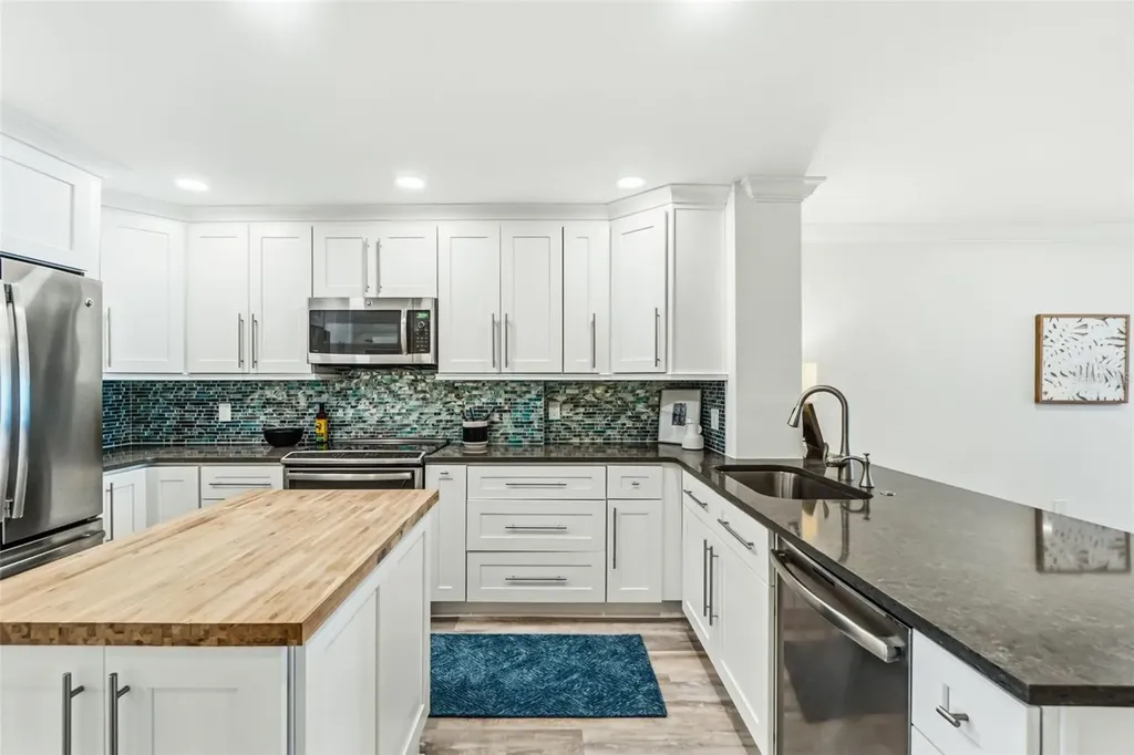 5880 Midnight Pass Road Sarasota FL 34242