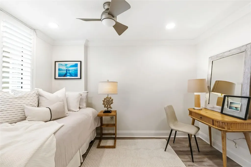 5880 Midnight Pass Road Sarasota FL 34242