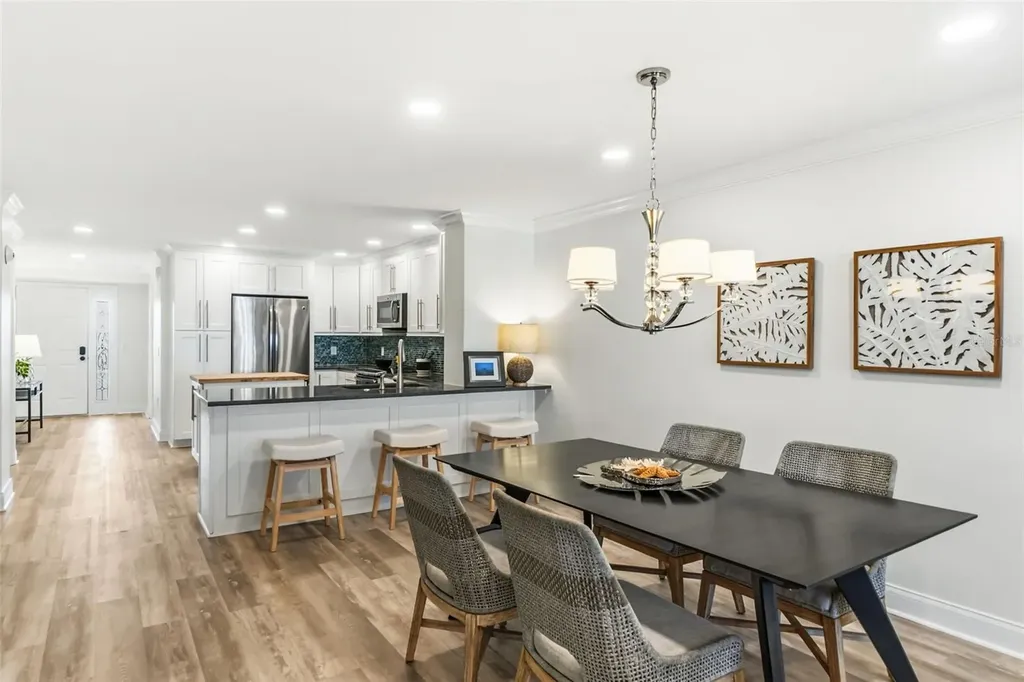 5880 Midnight Pass Road Sarasota FL 34242