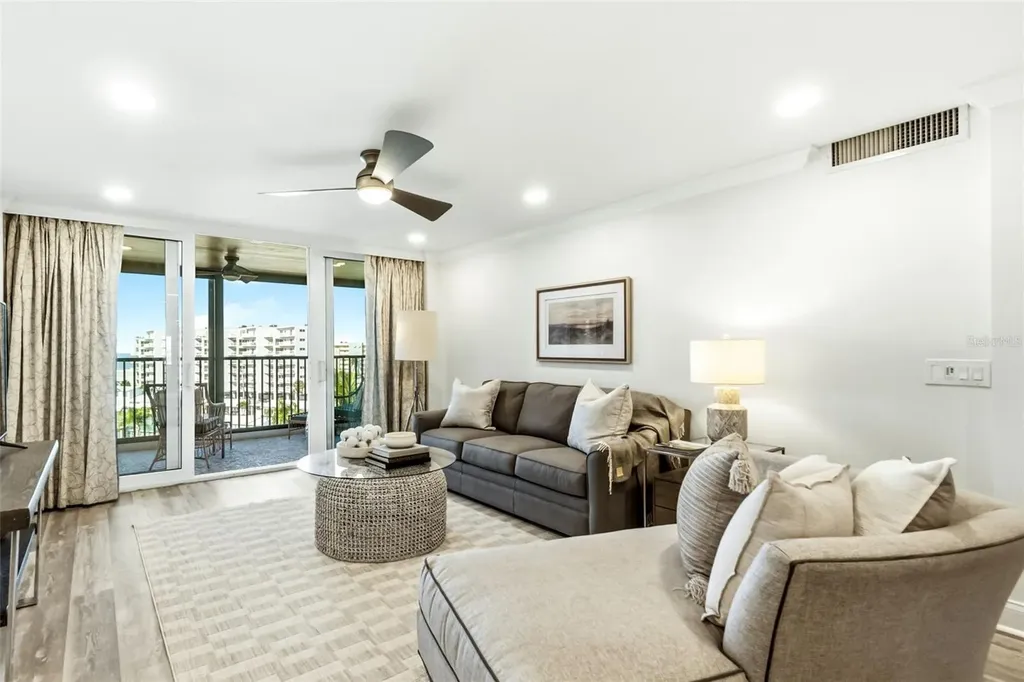 5880 Midnight Pass Road Sarasota FL 34242