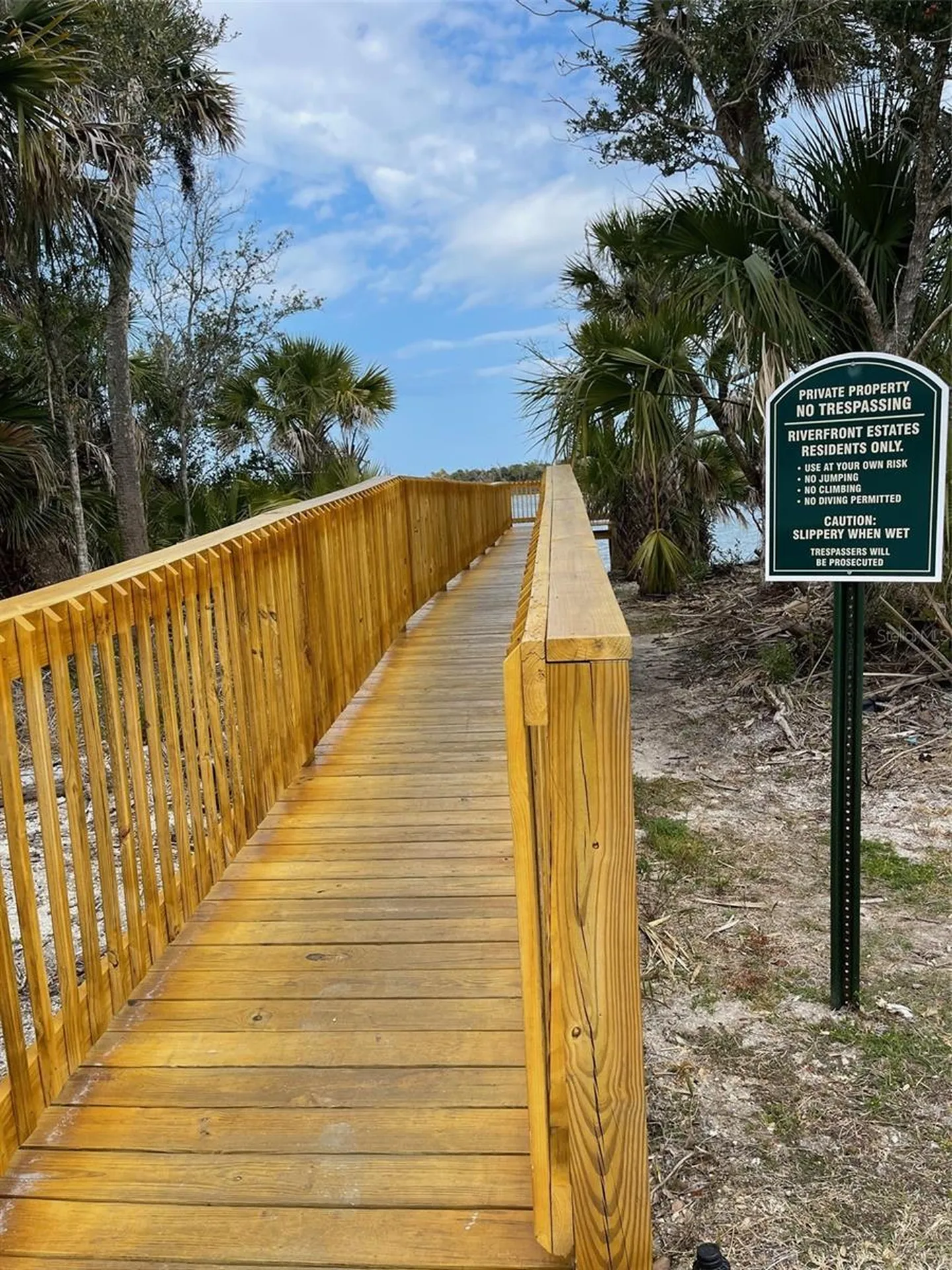 365 River Front Way Edgewater FL 32141