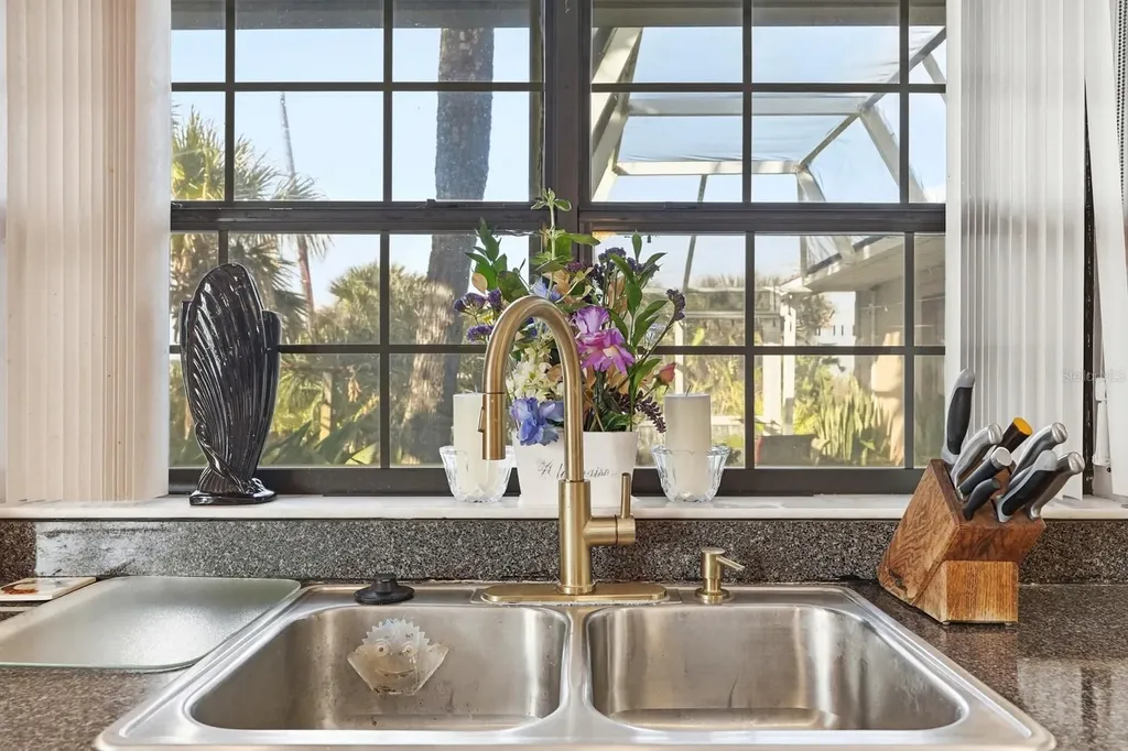 2944 Ocean Shore Boulevard Ormond Beach FL 32176