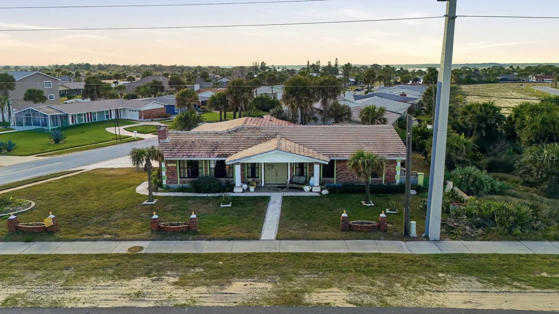 2944 Ocean Shore Boulevard Ormond Beach FL 32176