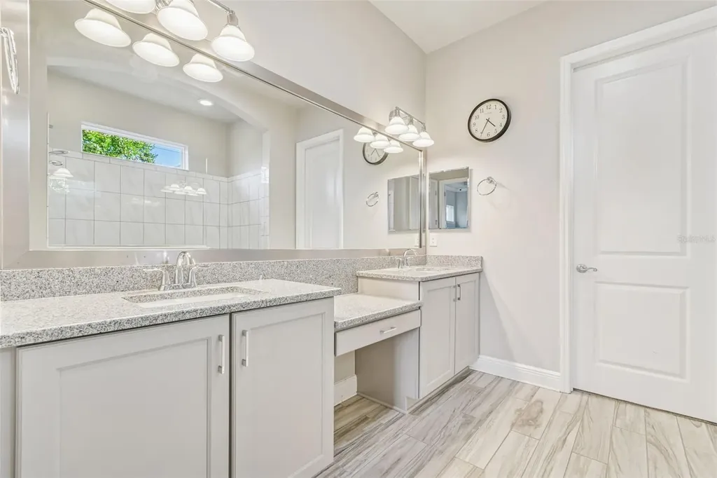 6036 Plover Meadow Street Lithia FL 33547