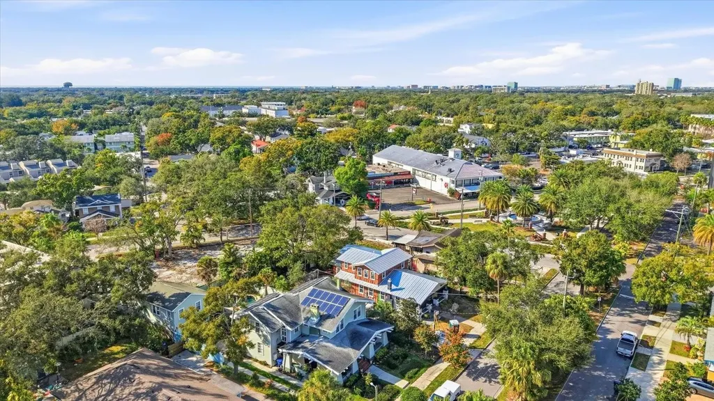 1504 S Howard Avenue Tampa FL 33606