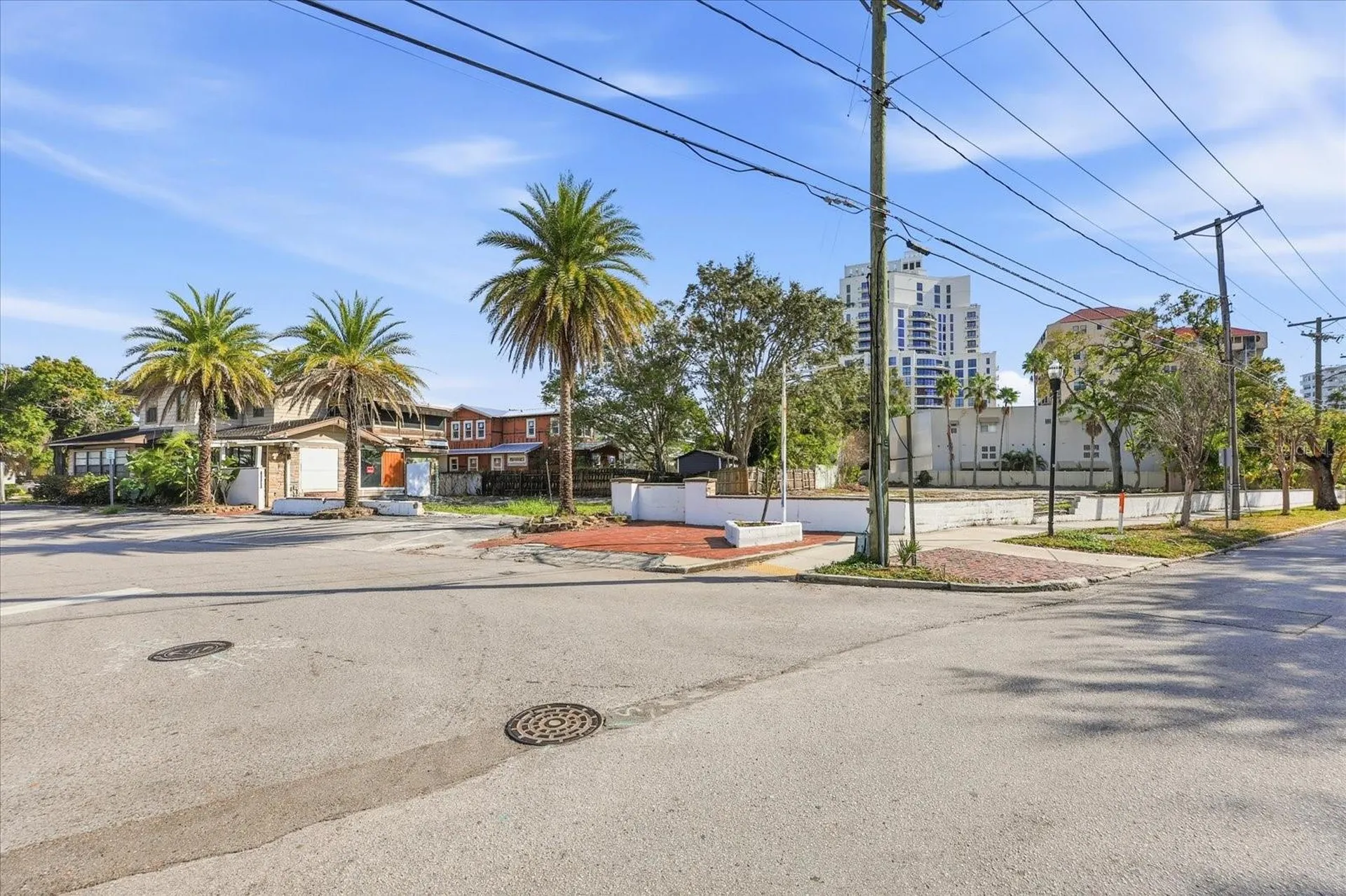 1504 S Howard Avenue Tampa FL 33606